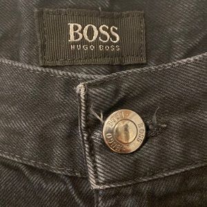 Boss black jeans dry cleaned and Great condition